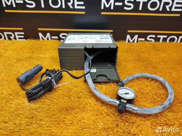 Компрессор подкачки колес Audi Q5 8R calb 2010