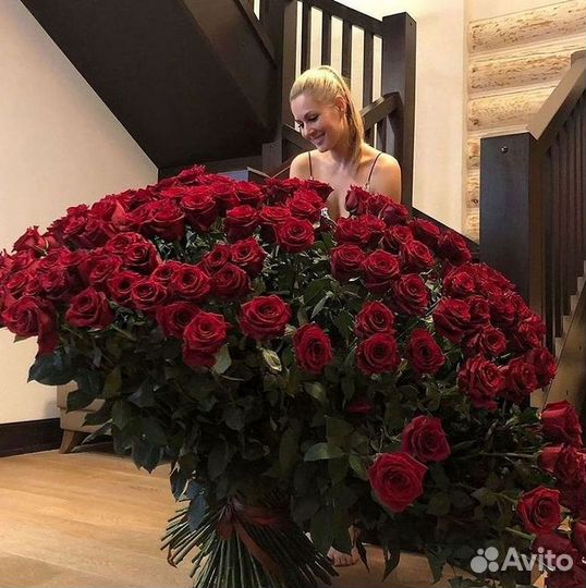 Высокие Розы с Доставкой