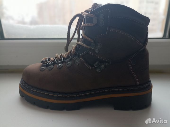 Ботинки зимние Dockers