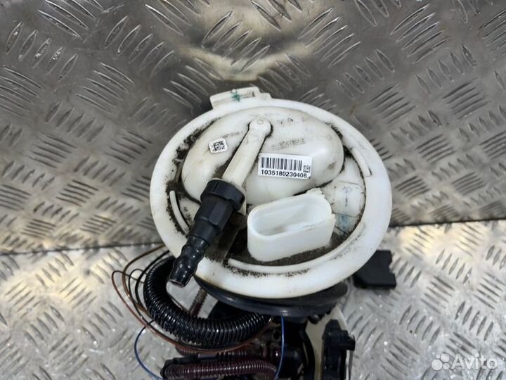 Бензонасос Volkswagen Passat B6