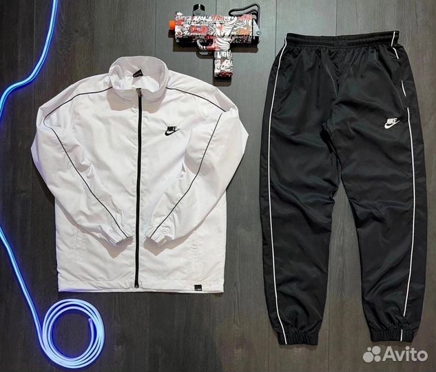 Спортивный костюм Nike