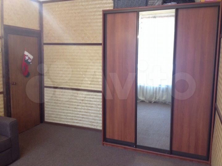 2-к. квартира, 51 м², 1/3 эт.