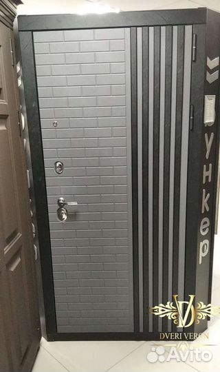 Дверь входная Парини