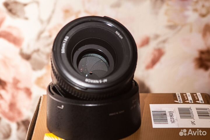 Объектив Nikon 50mm f/1.8G AF-S Nikkor, черный