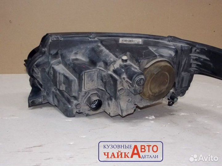 Фара правая Land Rover Range Rover 4