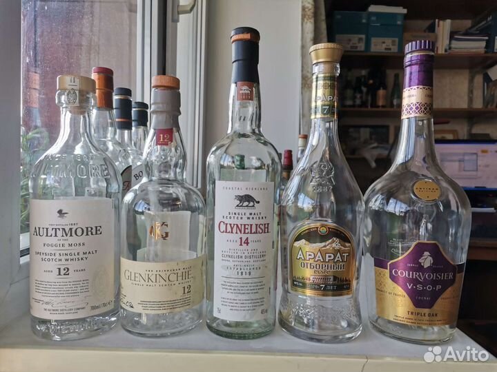 Бутылки - в интерьер (виски, коньяк, пиво и др.)