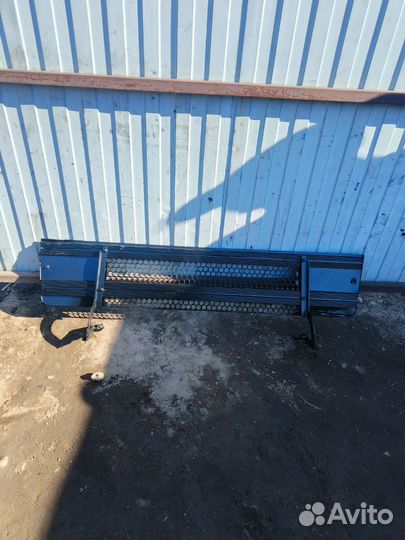 Решетка радиатора нижняя Scania 4 серии