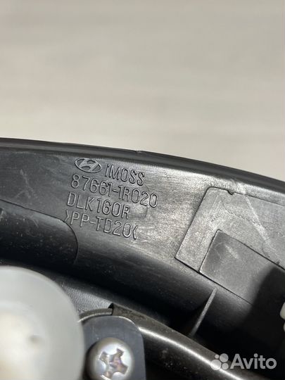 Накладки зеркал с динамиками Hyundai Solaris 1