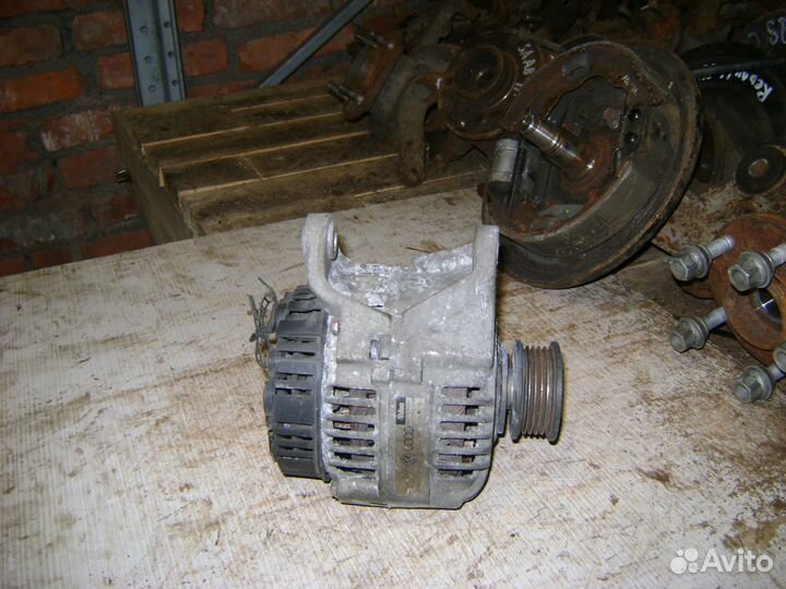 Генер VAG VW Audi Valeo 058903016 E 90 ампер