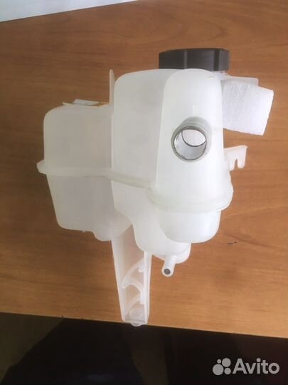 Бачок расширительный форд Маверик, эскейп 2,3 л