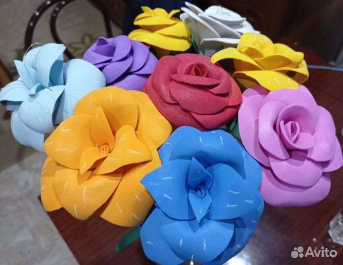 Цветы из изолона