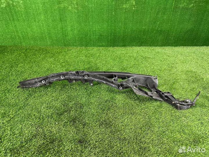 Полка крыла передняя правая Bmw X5 E70 N52B30 2007