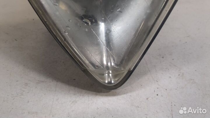 Фара (передняя) Volkswagen Passat 6, 2005