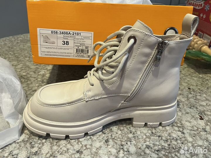 Ботинки женские деми 38 размер