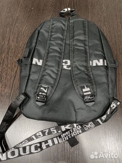 Рюкзак со светящимся в темноте рисунком, новый