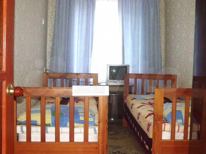 3-к. квартира, 54 м², 3/3 эт.