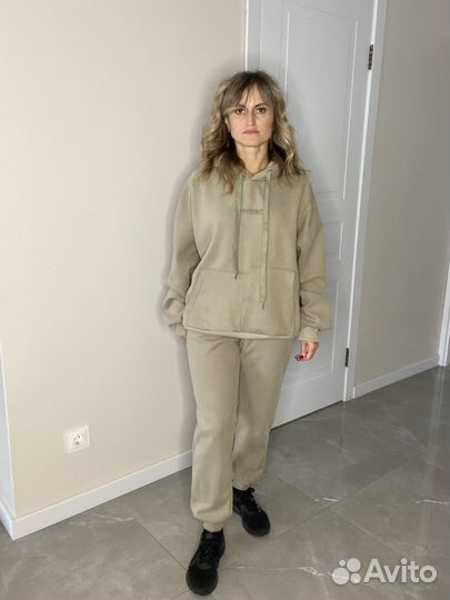 Спортивный костюм утепленный