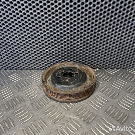 Шкив насоса гидроусилителя Audi A6