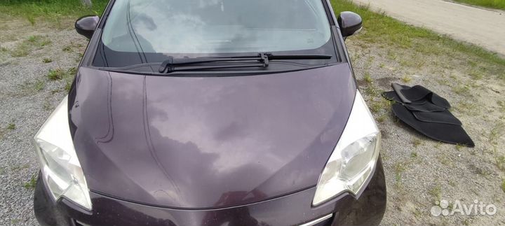 Toyota Ractis 1.5 CVT, 2011, 210 000 км