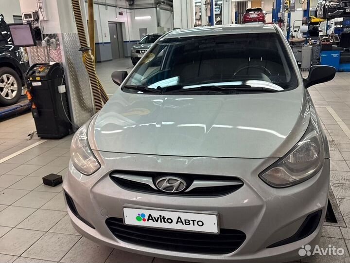 Hyundai Solaris 1.6 AT, 2013, 171 917 км