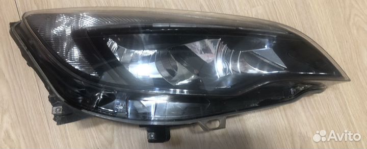 Фара Opel Astra J правая 2009-2012 оригинал