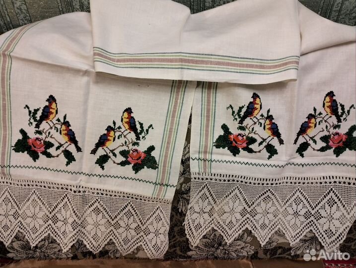 Вышитые рушники