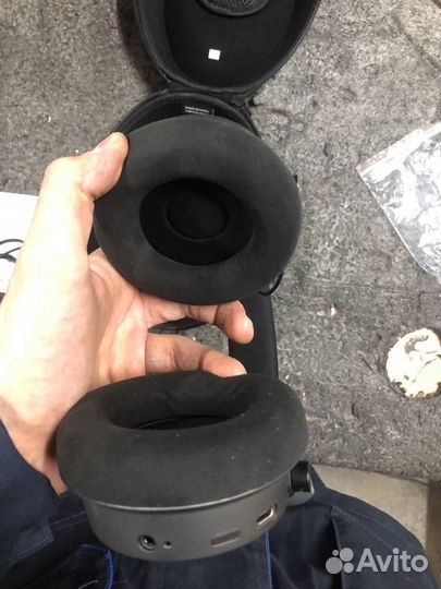 Наушники полноразмерные Beyerdynamic Amiron Wirele