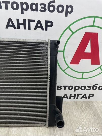 Радиатор охлаждения двигателя Toyota Auris ZRE151