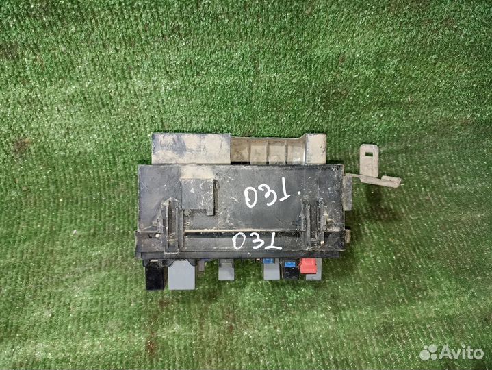 Блок предохранителей под капот основной Chevrolet