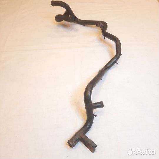 Трубка системы охлаждения VW Sharan 1