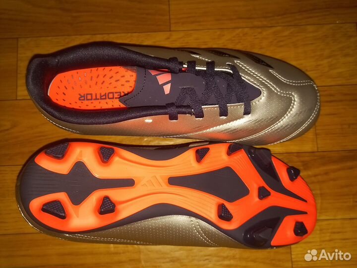 Бутсы Adidas Predator