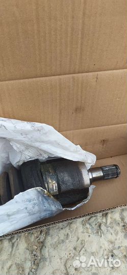 Полуось в сборе