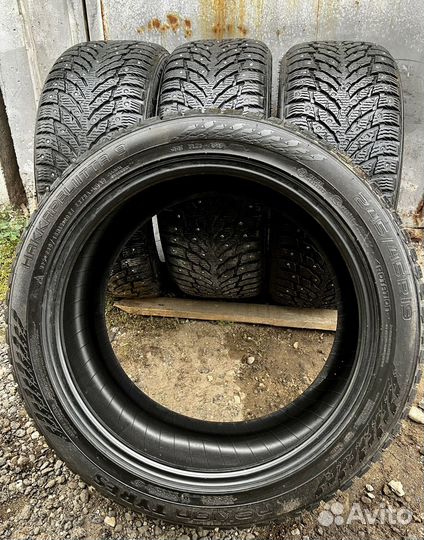 Nokian Tyres Hakkapeliitta 9 245/45 R19 102T