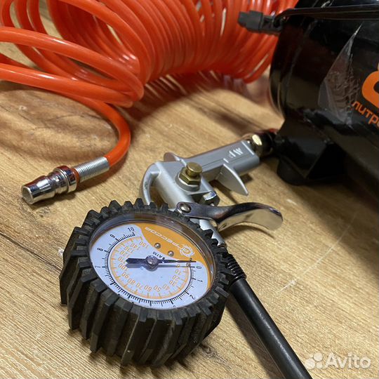 Компрессор автомобильный агрессор