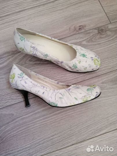 Туфли женские 39 размер