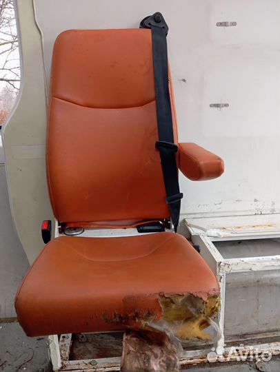 Сиденье поворотное