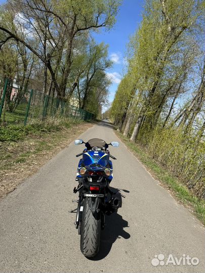 Suzuki gsx 1000r