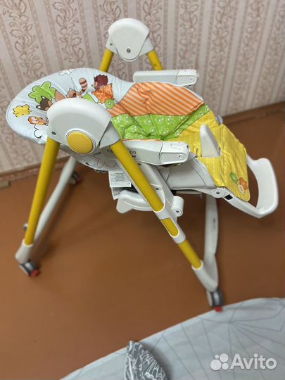 Детский стульчик для кормления