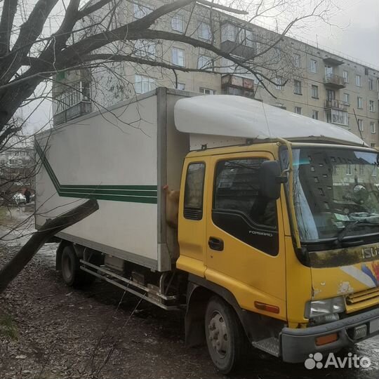 Isuzu Forward (F-Series), 1996