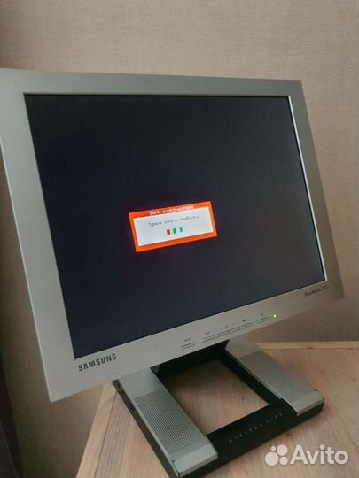 Монитор Samsung syncmaster 15