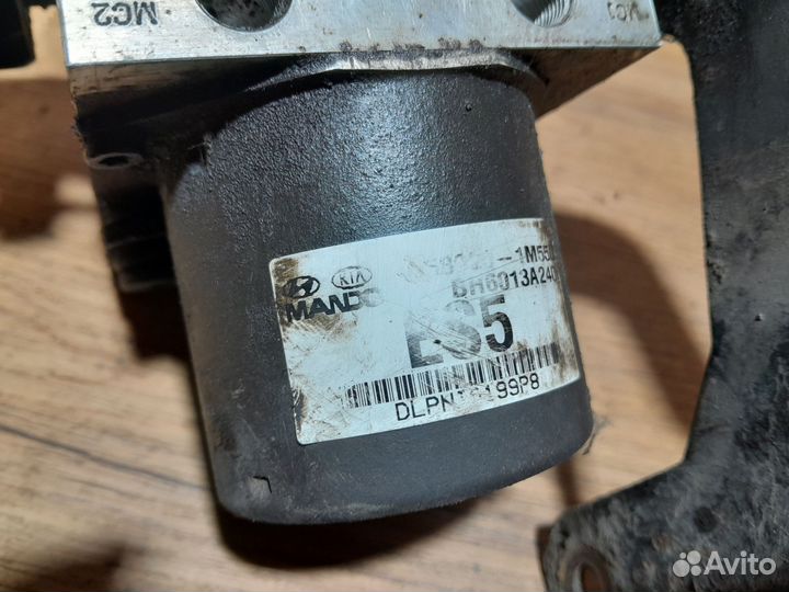 Блок абс Kia Cerato 2 1,6л G4FC