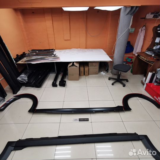 Обвес пластиковый Кросс - Лада Ларгус