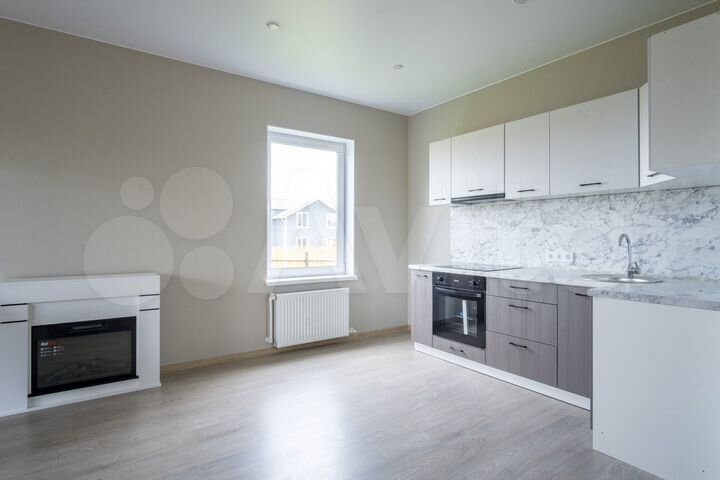 Дом 216 м² на участке 10,6 сот.