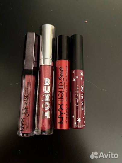 Помады, блеск для губ