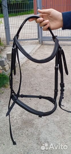 Продам уздечку