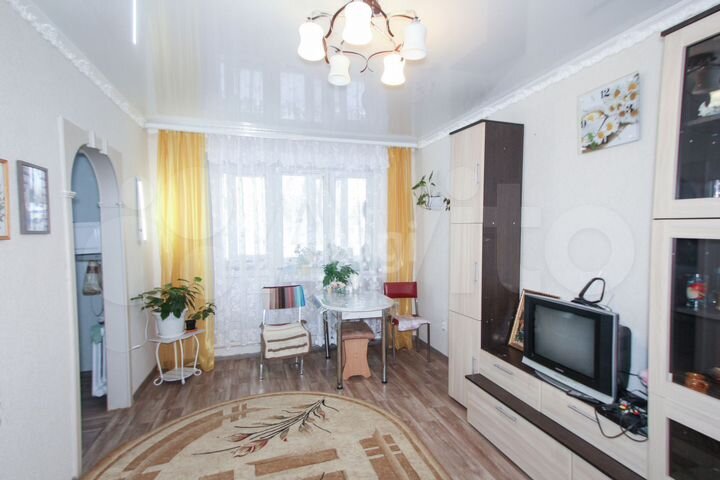 2-к. квартира, 47 м², 1/5 эт.