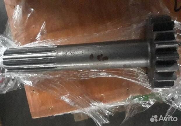 Вал редуктора хода для экскаватора Hitachi ZX230-1