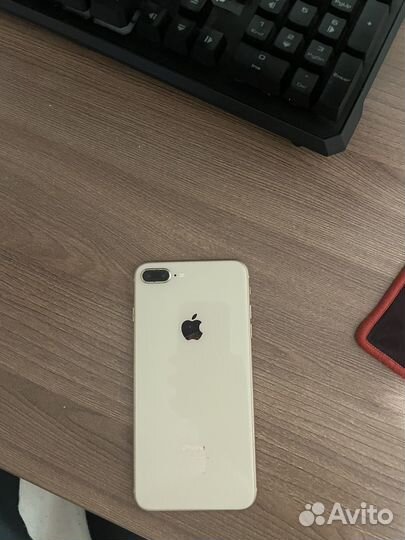 iPhone 8 Plus, 64 ГБ