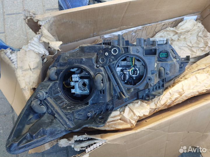 Фара передняя правая Киа кворис 1 (kia quoris)