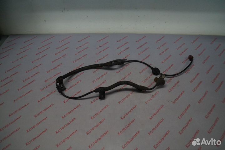 Nissan 47911-3J600 Датчик ABS левый передний